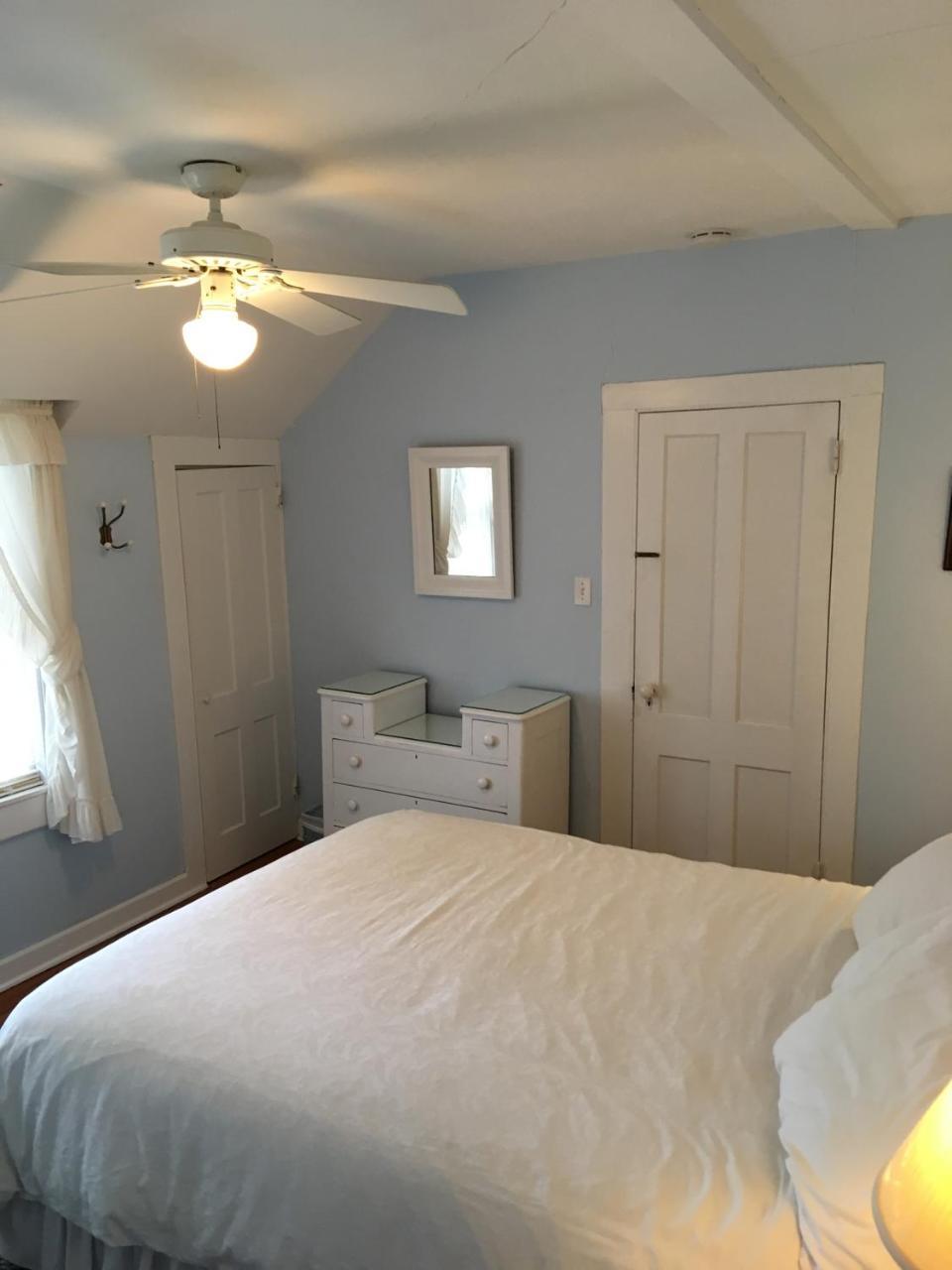 House On Chase Creek Bed & Breakfast Shelter Island Heights Екстериор снимка